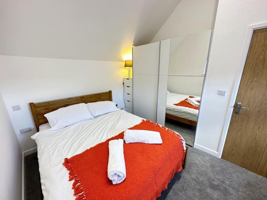 Charming New 2Br Detached House-Central Headington- Wi-Fi, Netflix, Top Location Oxford Buitenkant foto